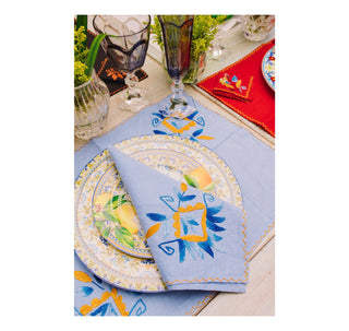 Hand embroidered linen tableware set (Set of 4 units)