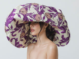 Flexible Glamour Hat in Satin Fabric