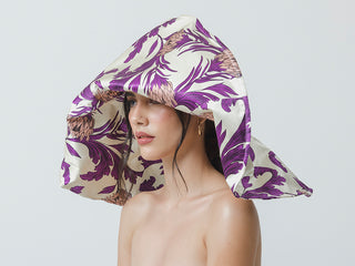 Flexible Glamour Hat in Satin Fabric